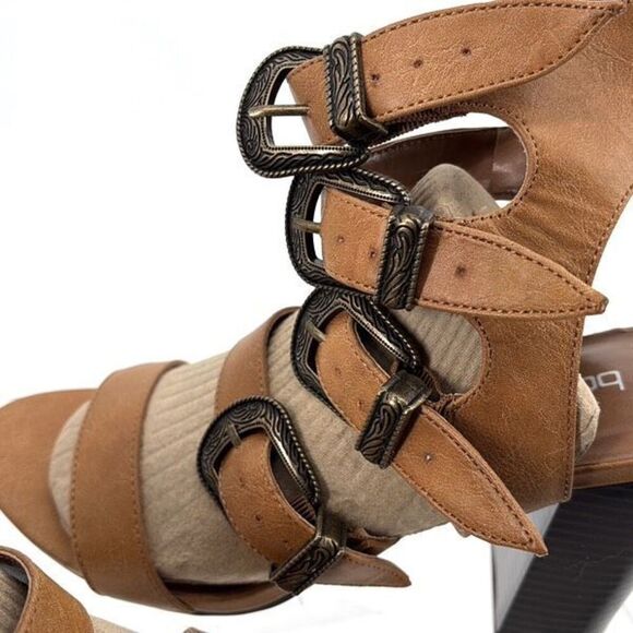 New Boohoo Sarah Buckle Gladiator Flared Heel Sandals Tan 7 - Picture 4 of 9